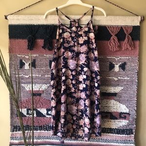 Strappy floral dress 💘